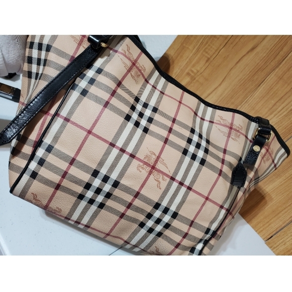 Burberry Canterbury Haymarket Tote - Picture 12 of 13